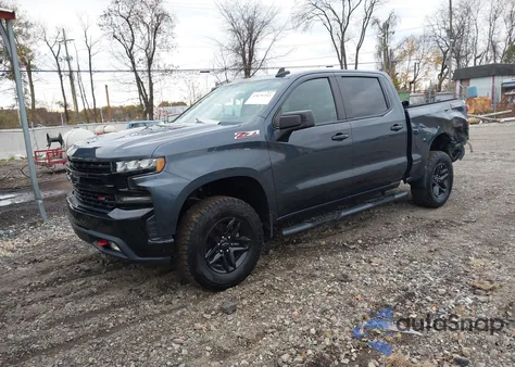 2021 Chevrolet Silverado 1500 4Wd Short Bed Lt Trail Boss z USA, uszkodzony, nr VIN 1GCPYFEL1MZ153369